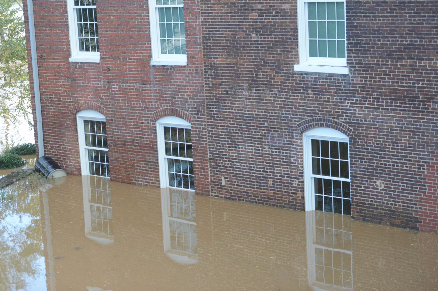 17 Flood Day 2.jpg